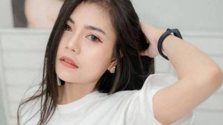พี่หนูนาสาวขาสวย [รูปโป๊]