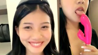 สาวสวยกับเซ็กส์ทอย [XVIDEOS]