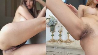 สาวนมโตโชว์หีเนียนไร้ [รูปโป๊]