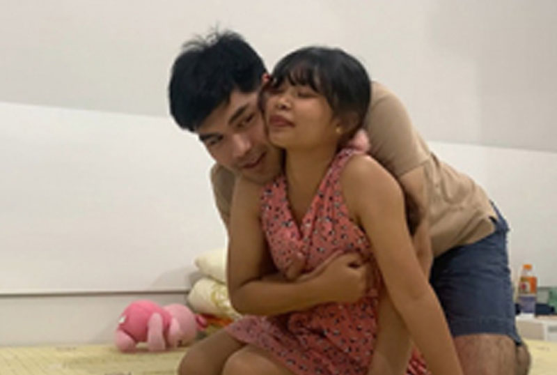 เสียงครางที่ไม่มีใครลืม ร้อนจนต้องถอดทุกอย่าง [หนังโป๊]